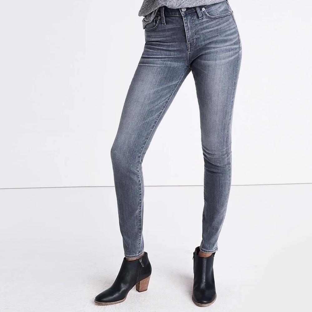 Madewell 9" High-Rise Skinny Jeans in Shaw Wash